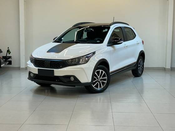 FIAT ARGO 1.3 FIREFLY FLEX TREKKING MANUAL FIAT ARGO 1.3 FIREFLY FLEX TREKKING MANUAL